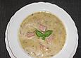 Kartoffelsuppe mit frischen Kr&auml;utern