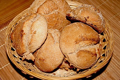 Schnell gezauberte Sonntagsbrötchen 24