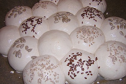 Schnell gezauberte Sonntagsbrötchen 57