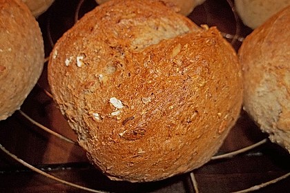 Schnell gezauberte Sonntagsbrötchen 19