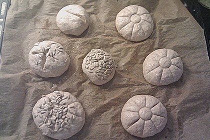 Schnell gezauberte Sonntagsbrötchen 74