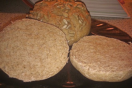 Schnell gezauberte Sonntagsbrötchen 51