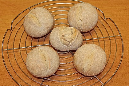 Schnell gezauberte Sonntagsbrötchen 49