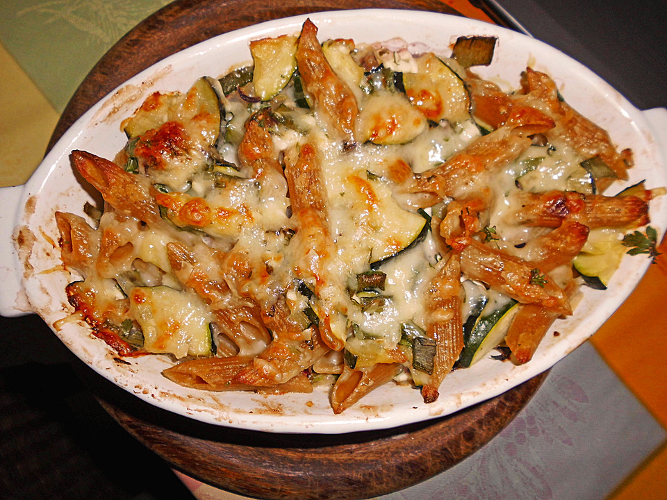 Hüttenkäse - Zucchini - Nudel - Auflauf (Rezept mit Bild) | Chefkoch.de