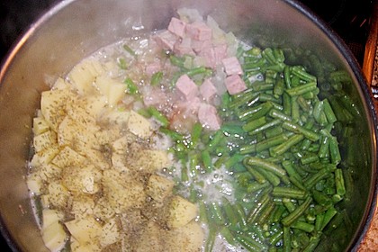 Gr&uuml;ne Bohnensuppe