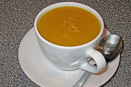 Exotische Karotten - Orangen - Suppe