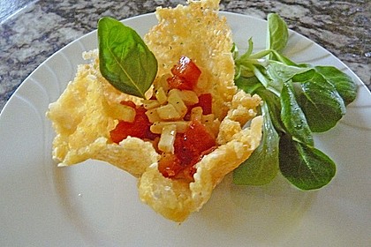 Caprese im Parmesan - Sesam - K&ouml;rbchen 1