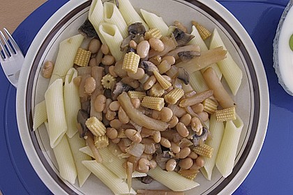 Penne mit s&uuml;&szlig; - scharfer Gem&uuml;seso&szlig;e 1