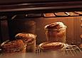 Geschichteter Schokokuchen im Glas