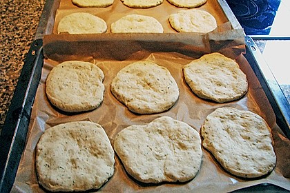 Frischkäsefladenbrot 74
