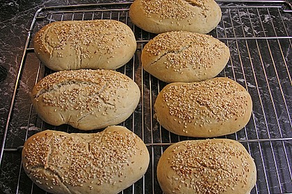 Frischkäsefladenbrot 50