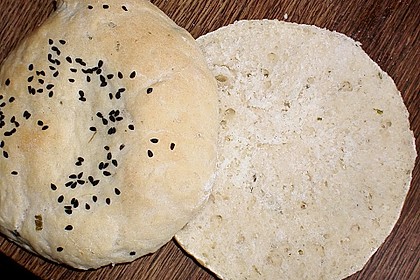 Frischkäsefladenbrot 53