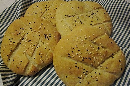 Frischkäsefladenbrot 29