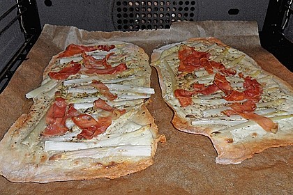 feuervogels Spargel - Flammkuchen 77