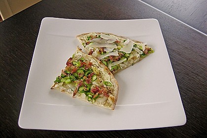 feuervogels Spargel - Flammkuchen 12