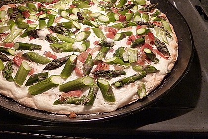 feuervogels Spargel - Flammkuchen 10