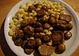 Wildschweinlende mit Champignons in Wei&szlig;weinso&szlig;e