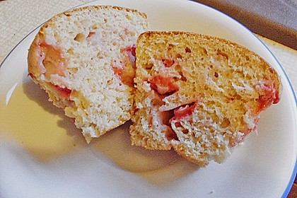 Strawberry & Cream Muffins 2