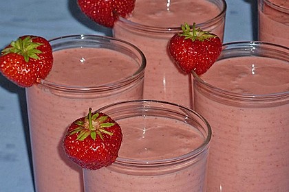 Erdbeer - Smoothie 12