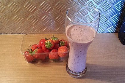 Erdbeer - Smoothie 23