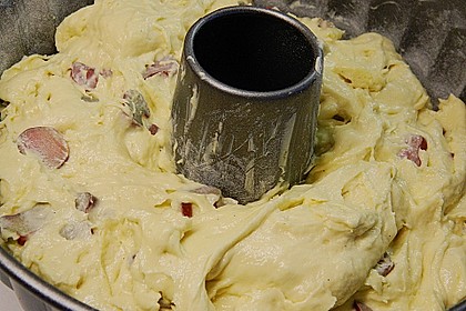 Rhabarber - Eierlik&ouml;r - Gugelhupf 12