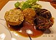 Semmelkn&ouml;del mit Schinken und K&auml;se