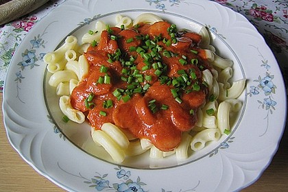 Nudeln mit Bockwurstsauce