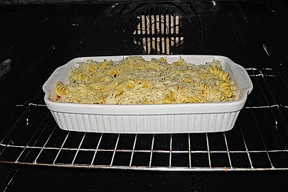 Auberginen mit Pasta und K&auml;se