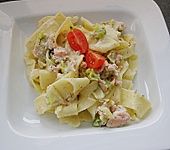 Bandnudeln in Lachssauce (Bild)