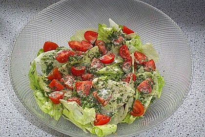 Gemischter Salat mit Honig - Senf - Dressing 1