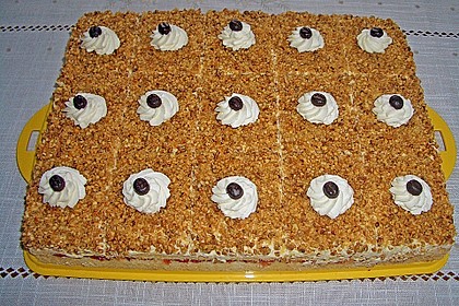 Frankfurter Kranz Schnitten 1
