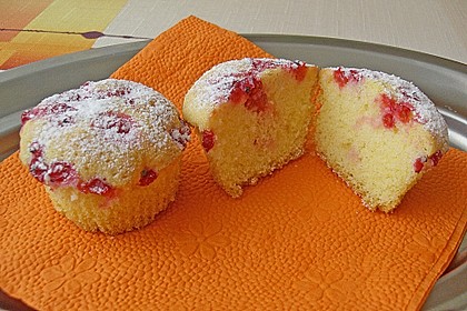 Muffins mit verschiedenem Obst 7