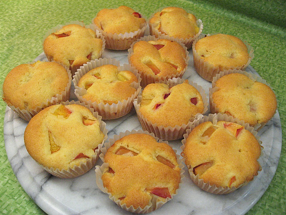 Muffins mit verschiedenem Obst (Rezept mit Bild) von michnikova ...