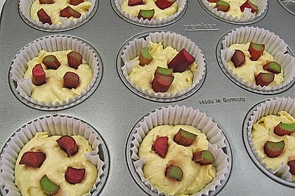 Muffins mit verschiedenem Obst 17
