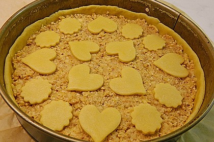 Apfelkuchen mit N&uuml;ssen oder Mandeln 5