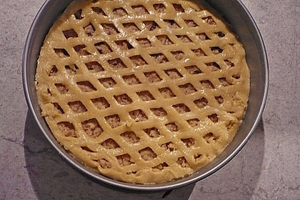 Apfelkuchen mit N&uuml;ssen oder Mandeln 11