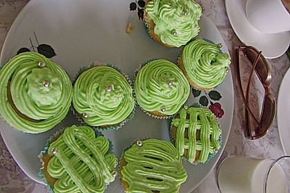 Zitronen - Cupcakes mit Waldmeister - Frischkäse - Creme 45