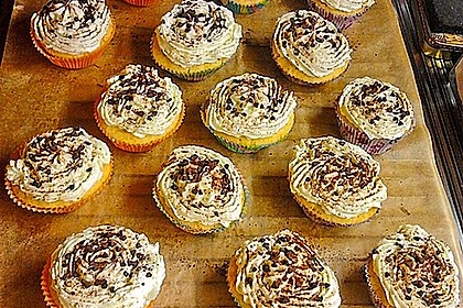 Zitronen - Cupcakes mit Waldmeister - Frischkäse - Creme 63