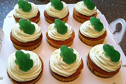 Zitronen - Cupcakes mit Waldmeister - Frischkäse - Creme 34