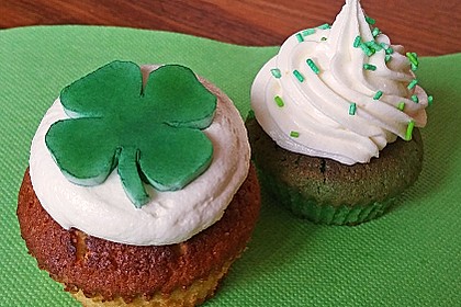 Zitronen - Cupcakes mit Waldmeister - Frischkäse - Creme 25