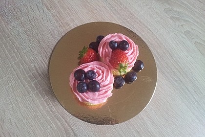 Zitronen - Cupcakes mit Waldmeister - Frischkäse - Creme 55