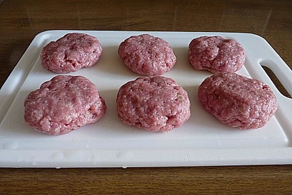 Hacksteaks mit Silberzwiebelchen 1