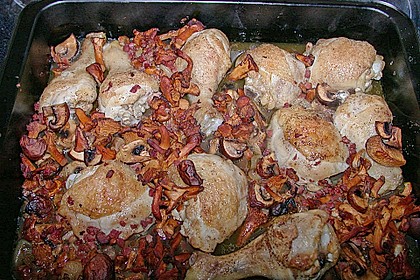 H&auml;hnchenpfanne mit Pilzen