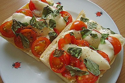 Tomate - Mozzarella Toast 2