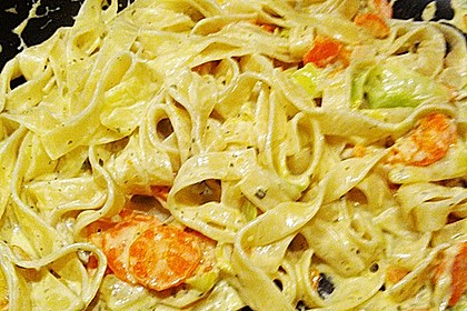 Nudeln mit Gemüse und Frischkäse 11