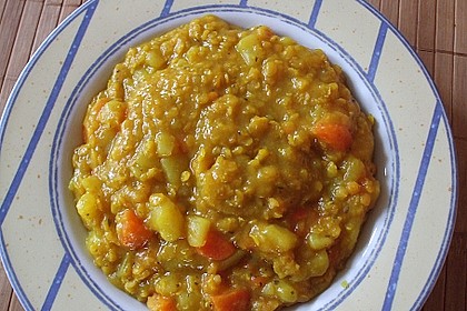 Indischer Linseneintopf mit M&ouml;hren und Curry