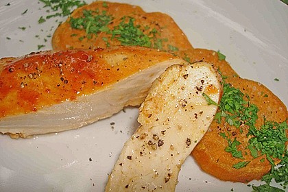 Glasierte H&uuml;hnerbrust mit Harissa und Batatentalern