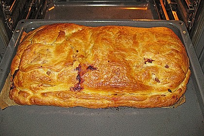 Papas Hackbraten im Bl&auml;tterteig 1