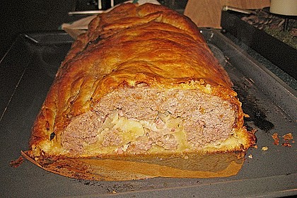 Papas Hackbraten im Bl&auml;tterteig 2