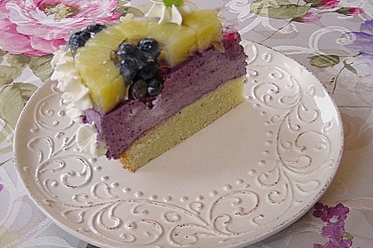 Heidelbeertorte mit Ananas 1